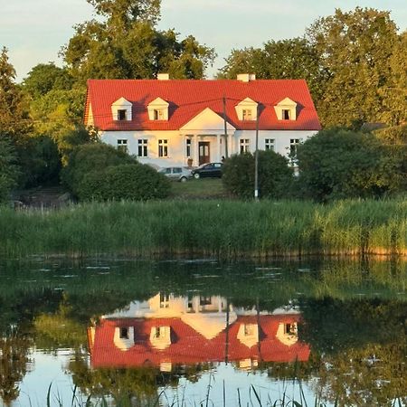 Dom Goscinny Ogluszka Pilec Buitenkant foto